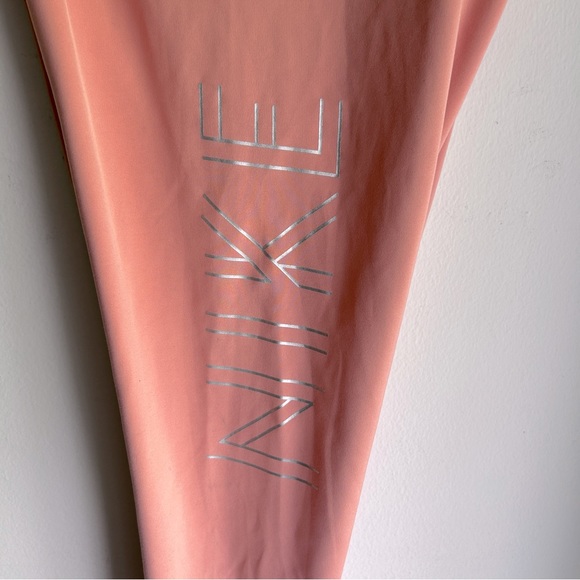 Nike pink pastel workout gym dri-fit leggings - size M - Picture 4 of 5